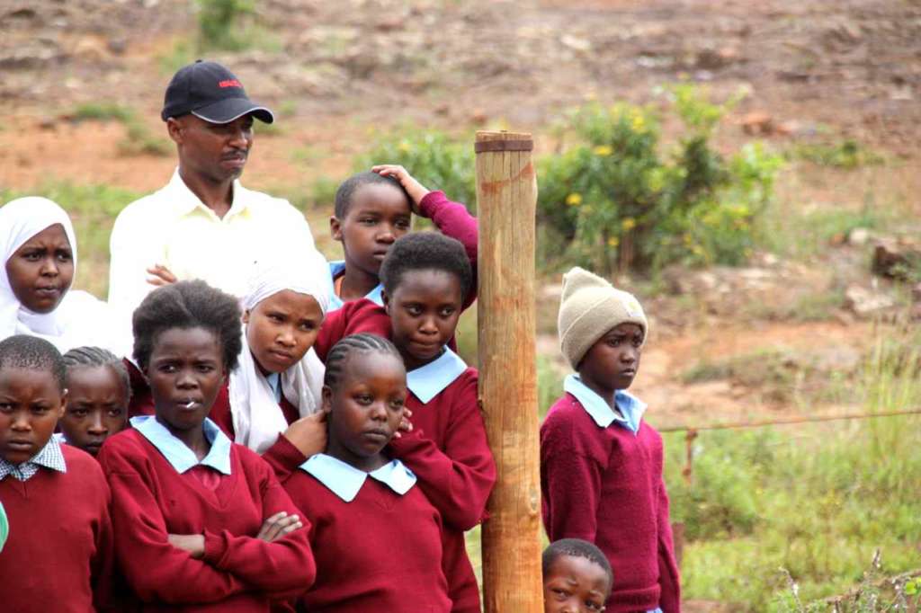 Escolares. Orfanato de Elefantes de David Sheldrick en Nairobi (Kenia)
