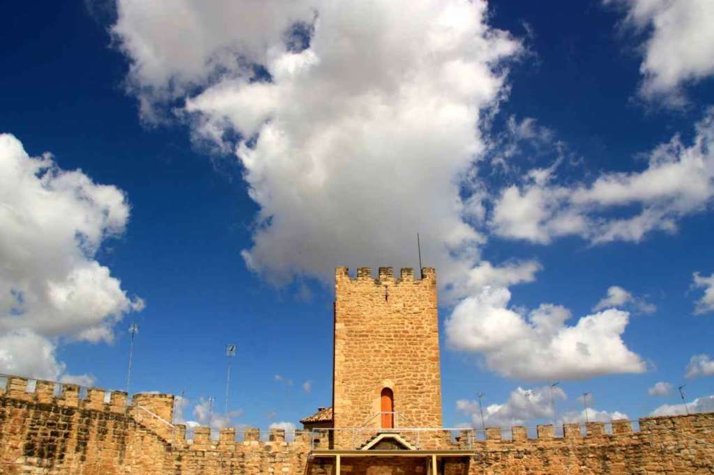 Torre que sirvió de cárcel y mazmorra de Macías el Enamorado